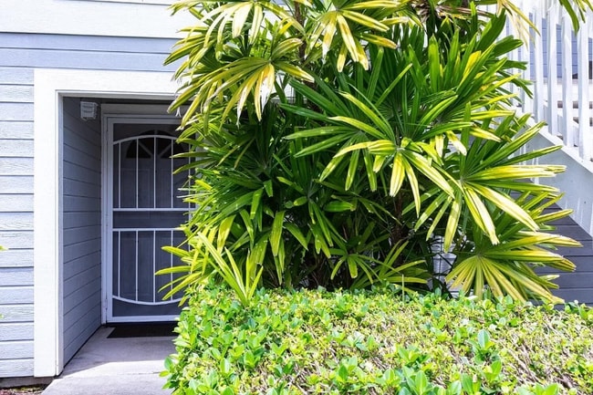 Building Photo - 73-6081-6081 Ali‘i Dr