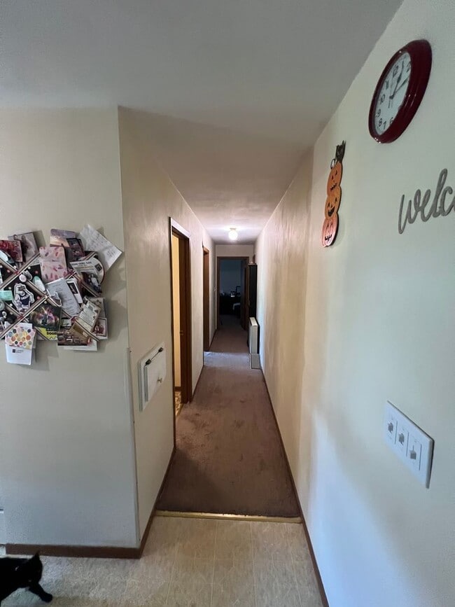 Building Photo - 38 Woodhill Ct