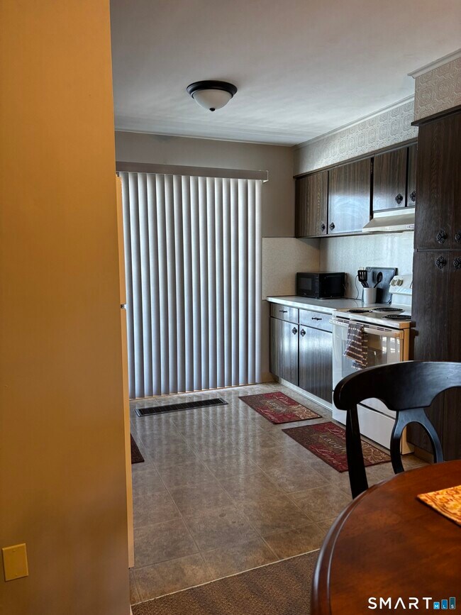 Building Photo - 38 Timber Ln