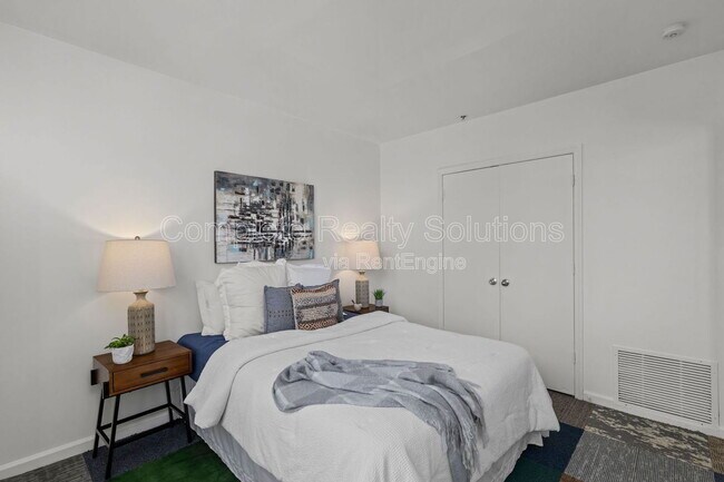 Building Photo - 8612 Halls Ferry Road