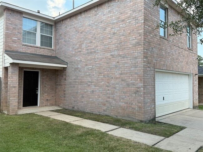 Building Photo - 22819 Sugar Bear Dr