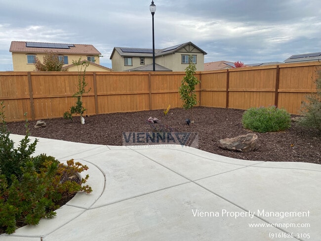 Building Photo - 9184 Osterville Dr