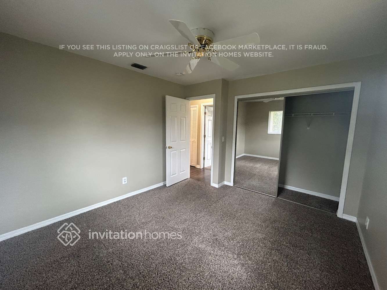 Building Photo - 5244 SW 19th Pl