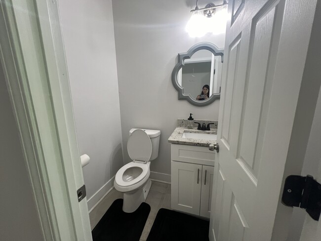 Powder Room - 1413 Oakland Dr SW