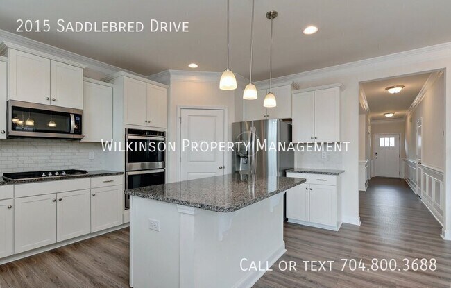 Building Photo - 2015 Saddlebred Dr