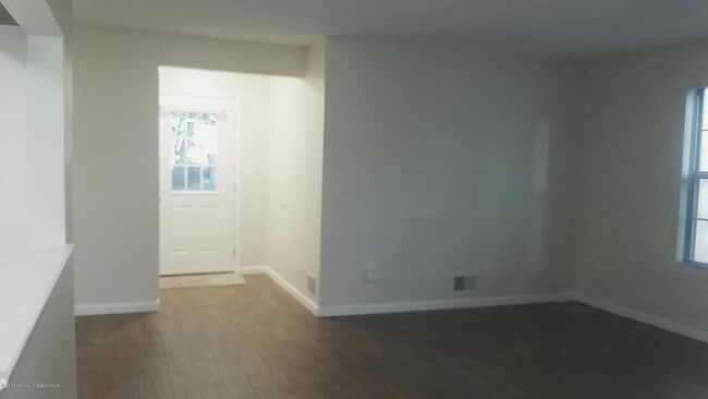 Building Photo - 71 Azalea Cir