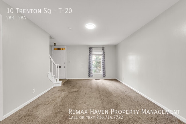 Building Photo - 10 Trenton Square
