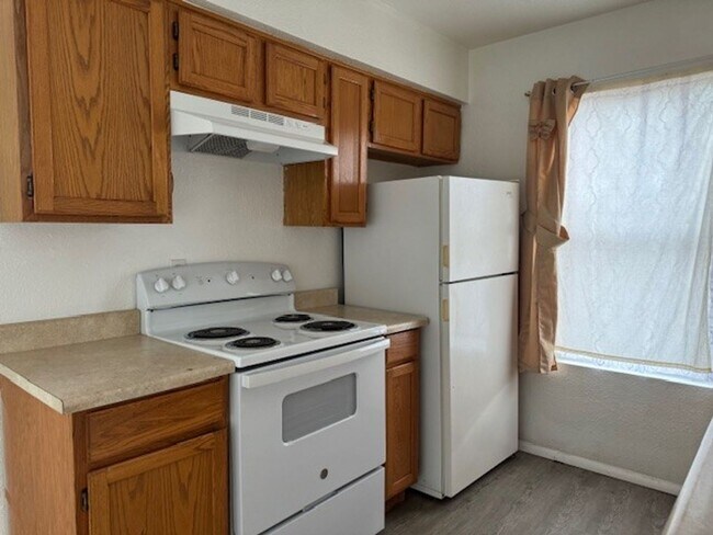 Building Photo - 2 BR Condo near Chaparral Golf & Rotary Park