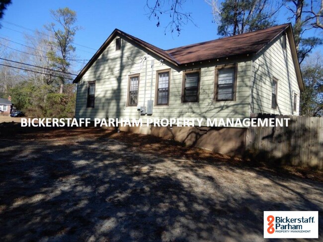 Building Photo - Located On Forrest Road!! LEASE OPTIONS: 12 Months or 24 Months Leases Only