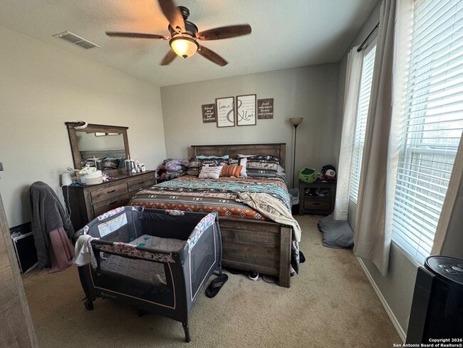 Building Photo - 220 Mistflower