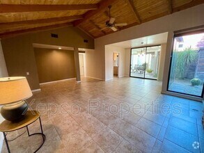 Building Photo - 2353 E Miramonte Cir
