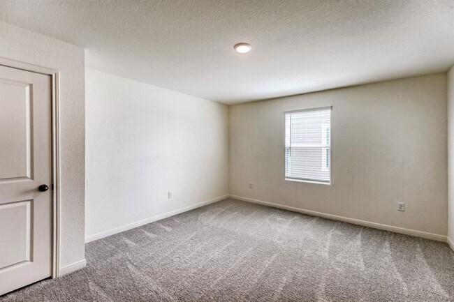 Building Photo - 124 Mullen Wy