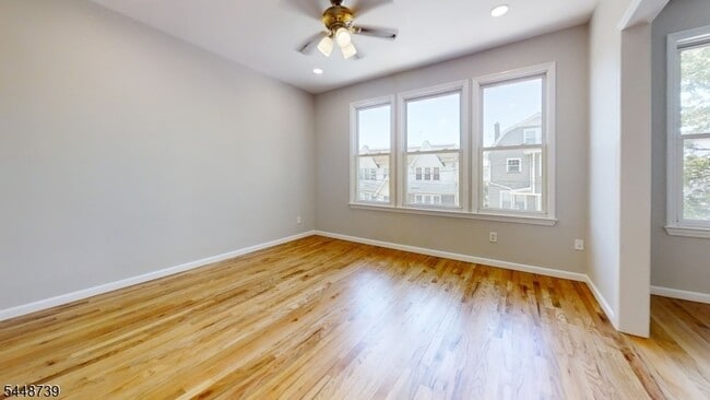 Building Photo - 11 Schuyler Ct