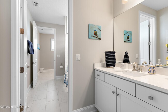 Building Photo - 547 Marquesa Cir