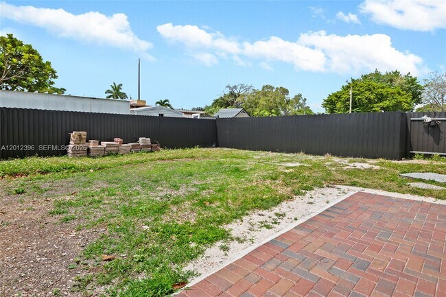 Building Photo - 11950 SW 199th St