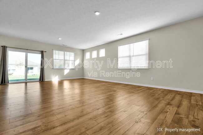 Building Photo - 5851 Ryman Dr
