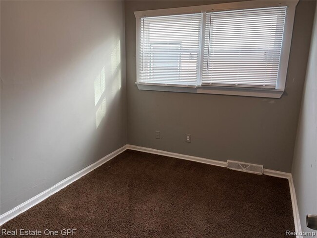 Building Photo - 11304 Jackson Ave