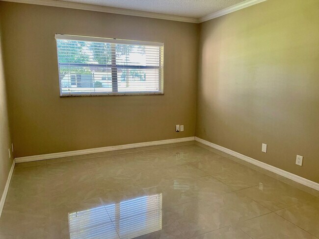 Building Photo - 608 SW Natura Blvd