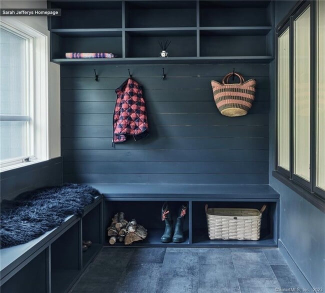 Building Photo - 8 Chester Rd