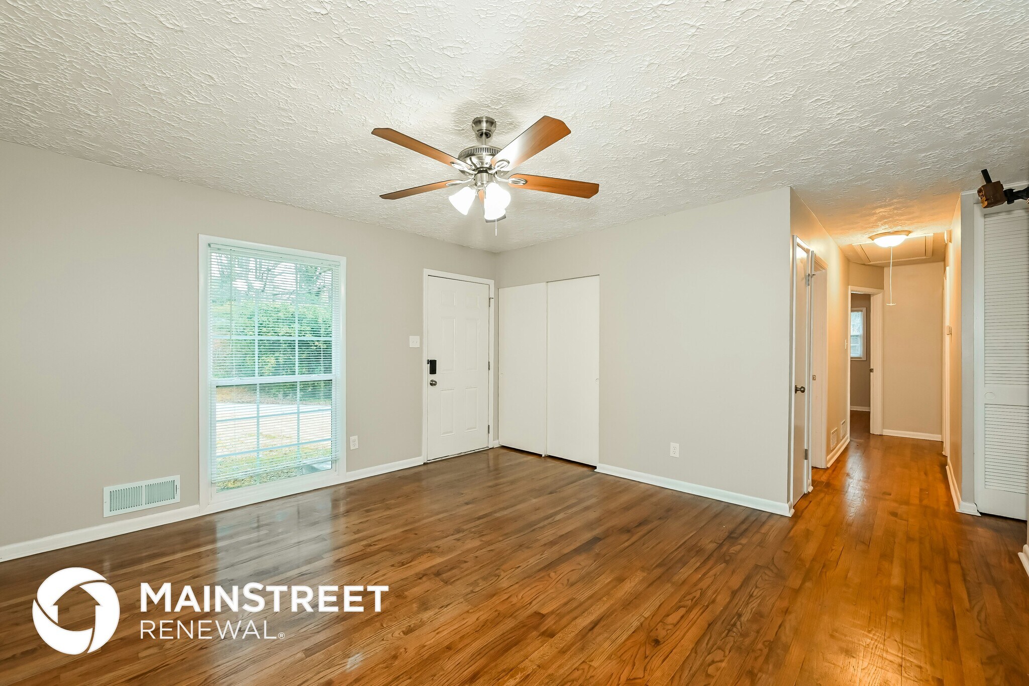 Building Photo - 1039 Verdi Way