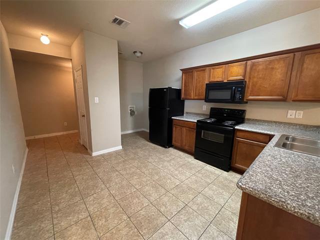 Building Photo - 8116 Arbor Ave