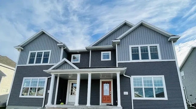 Building Photo - 915 Blue Crane Run