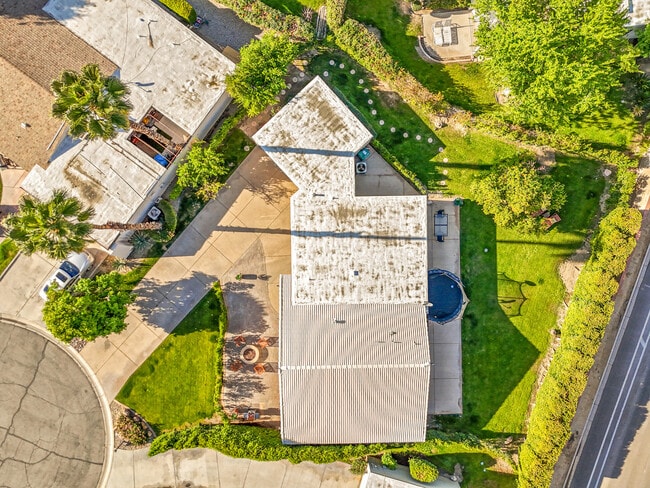 Building Photo - 78488 Cll Seama