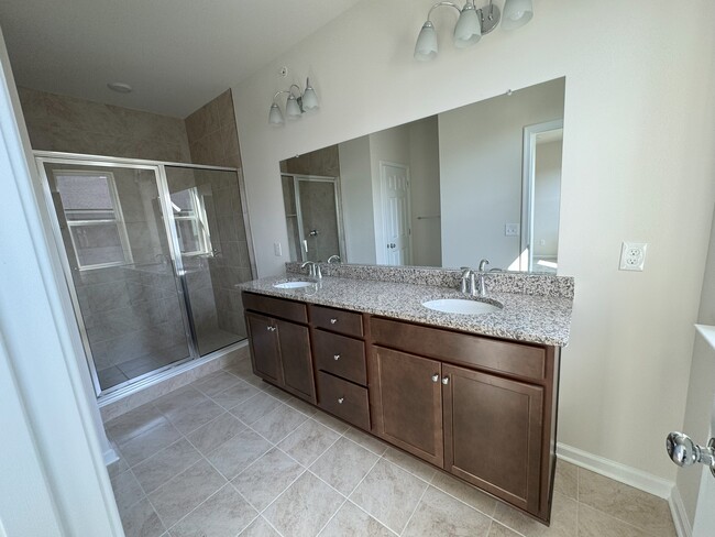 Master bathroom with double vanity - 111 Peyton Pl