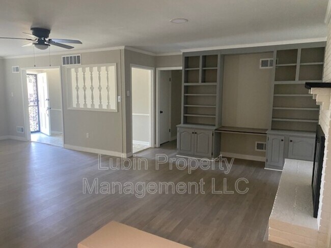 Building Photo - 4947 Demeter Cove