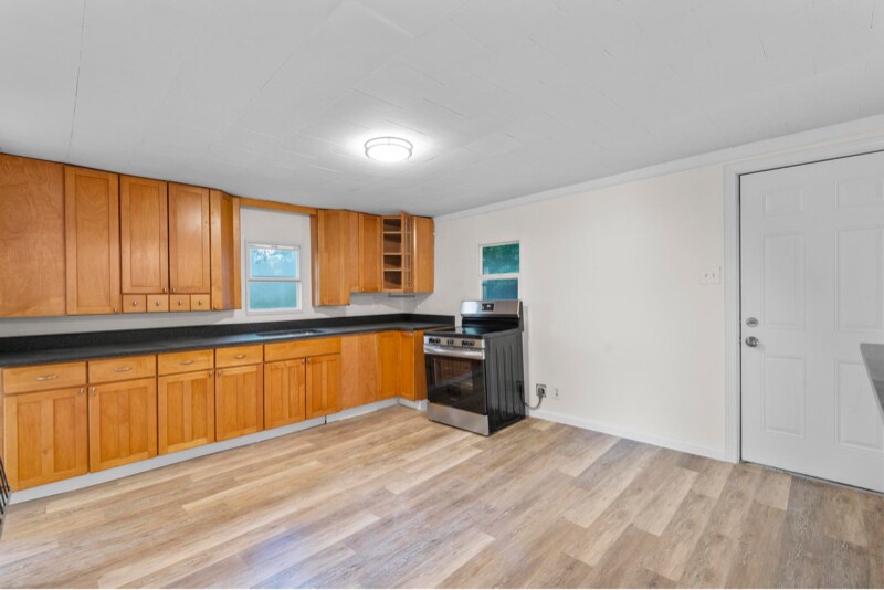 Building Photo - 59 Hill St