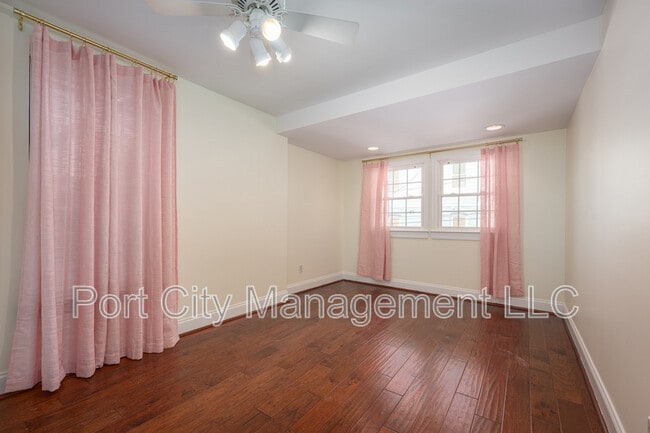 Building Photo - 426 E Fort Ave