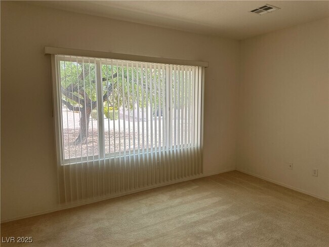 Building Photo - 7922 N Crested Starling Ct