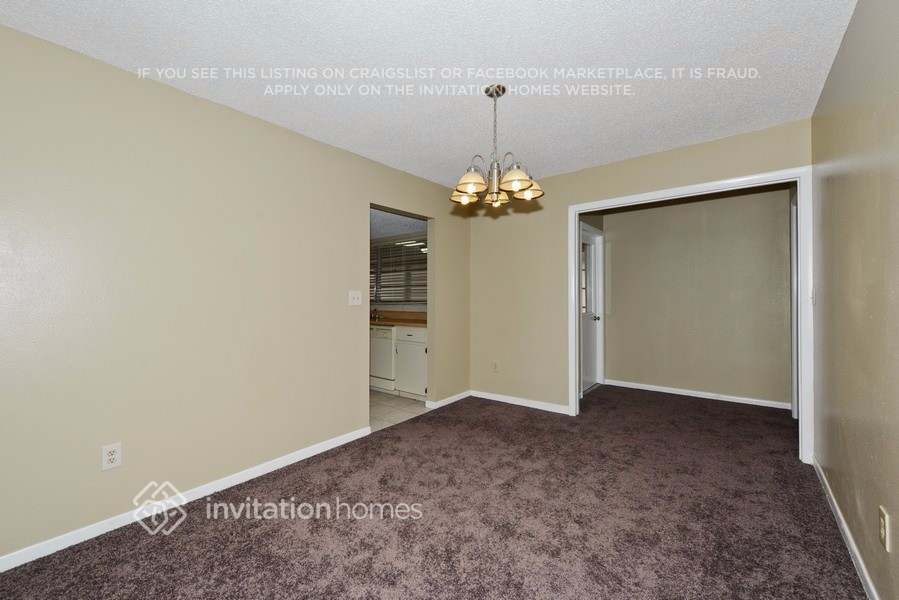 Building Photo - 407 Oriole Cir