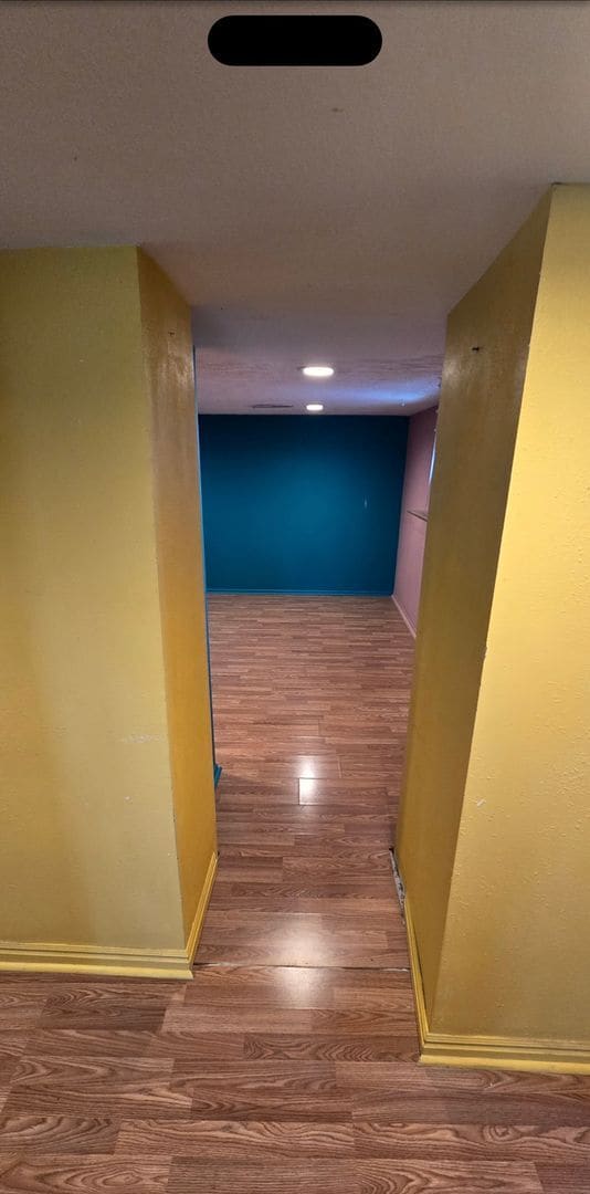 Building Photo - CS-129 W Main Street