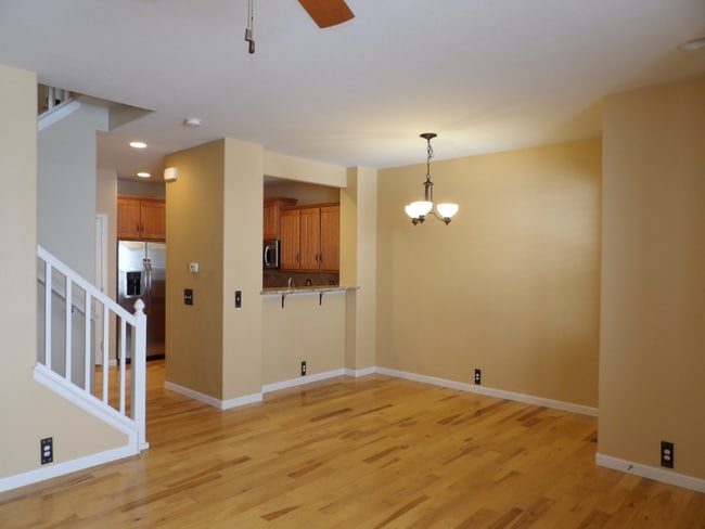Building Photo - 1263 Walters Point
