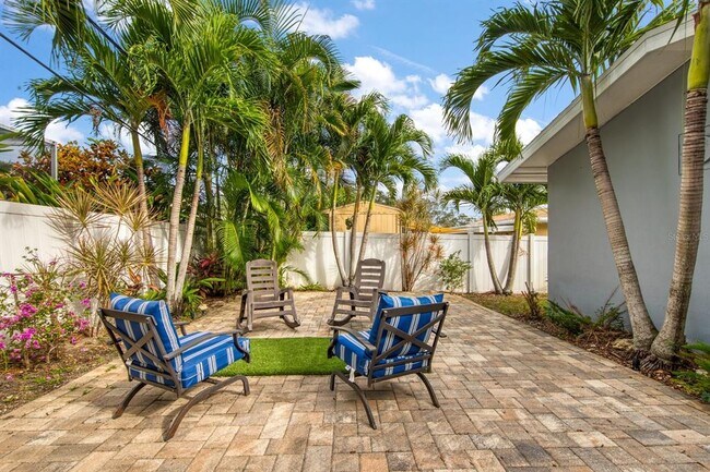 Building Photo - 3173 Fountainhead Dr