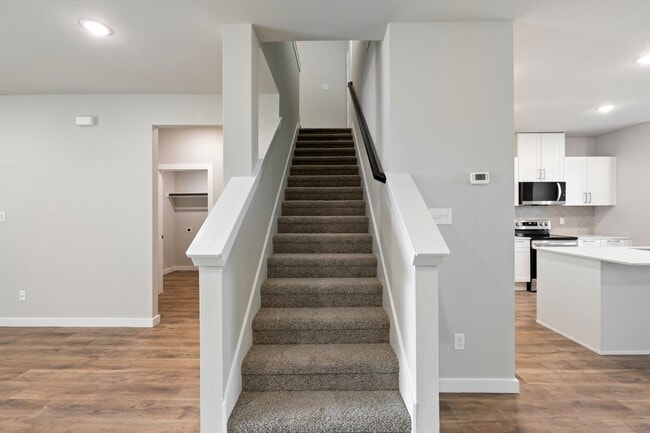 Building Photo - AVAILABLE NOW!  CUL-DE-SAC TRIPLEX LOT LOCATED ON 1-ACRE IN MIDLOTHIAN, TX!