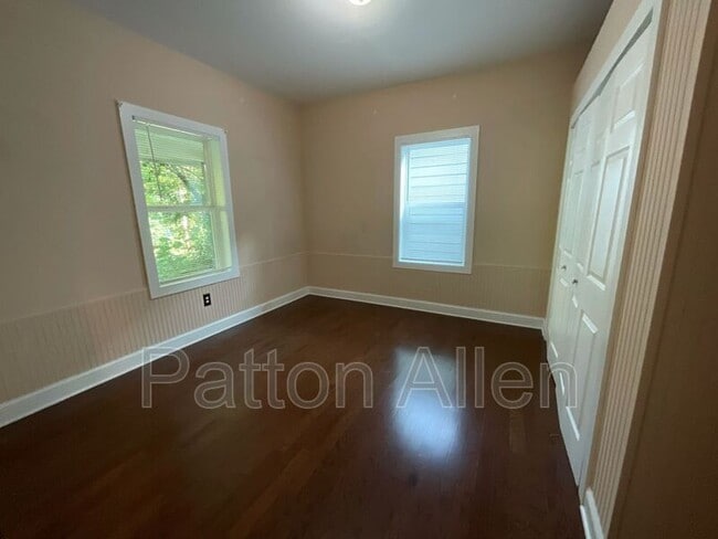 Building Photo - 114 Clingman Ave