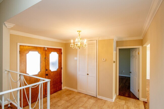 Building Photo - 13308 Fort Washington Rd