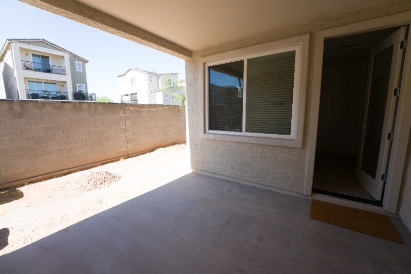 Building Photo - 1218 S Sunset Dr