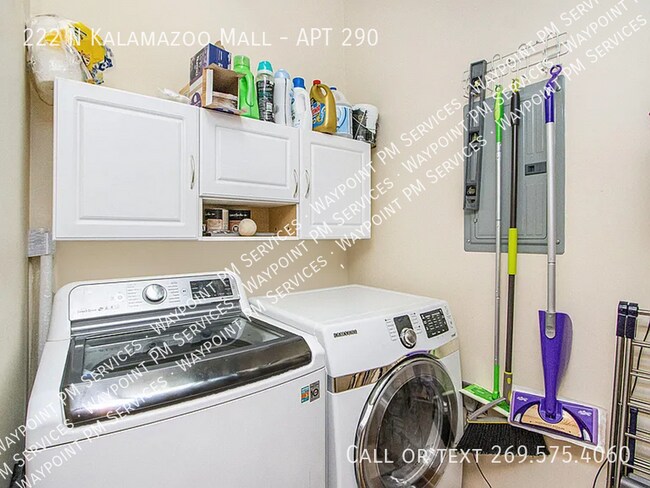 Building Photo - 222 N Kalamazoo Mall