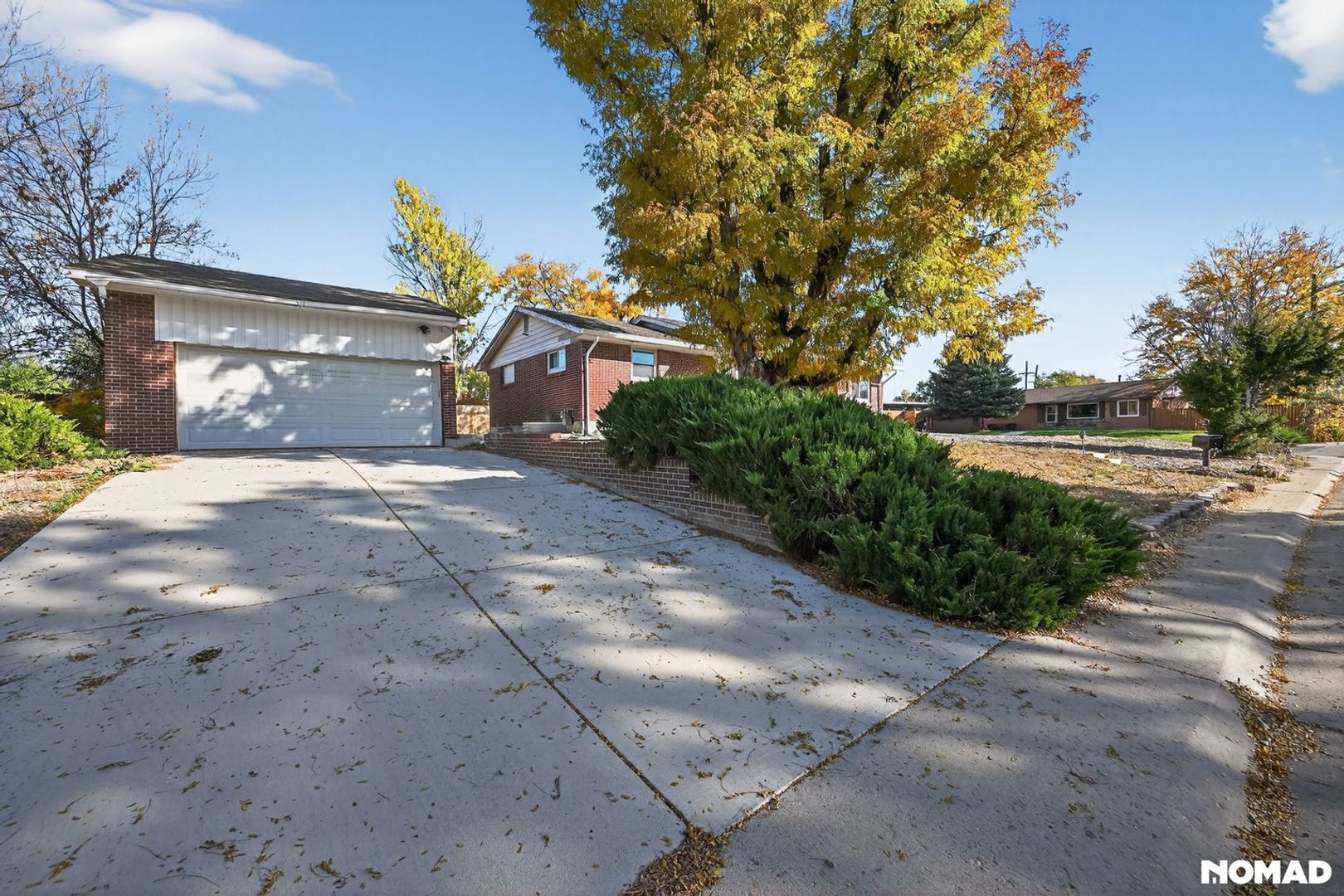 Building Photo - 4331 W 82nd Ave