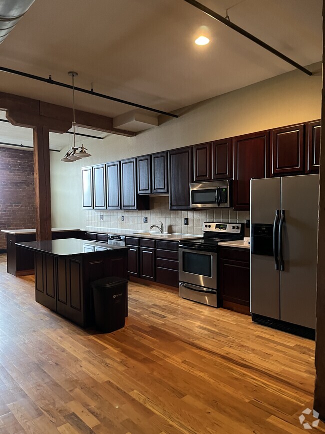 Broadway Lofts 407 - Artisan KC