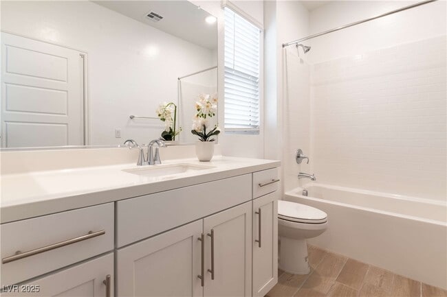 Building Photo - 291 Fletcher Fls St