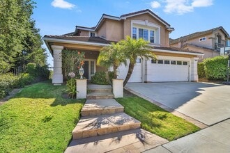 Building Photo - 1385 Sapphire Dragon St