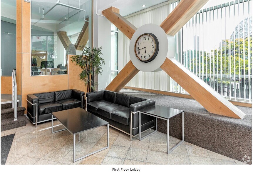 Building Photo - 2222 Detroit Ave