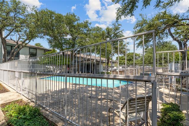 Building Photo - 12888 Montfort Dr