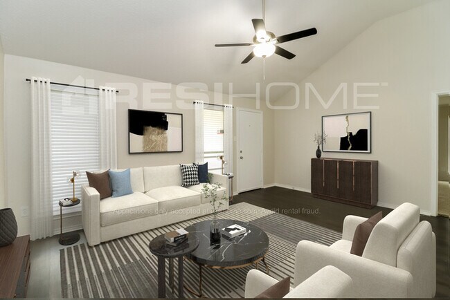 Building Photo - 108 Apache Trail