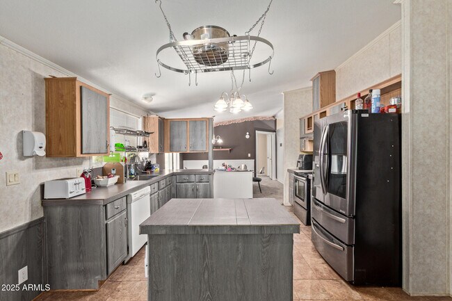 Building Photo - 26832 N 204th Pl