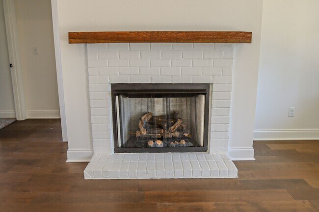 Building Photo - Tuscan Ridge Home